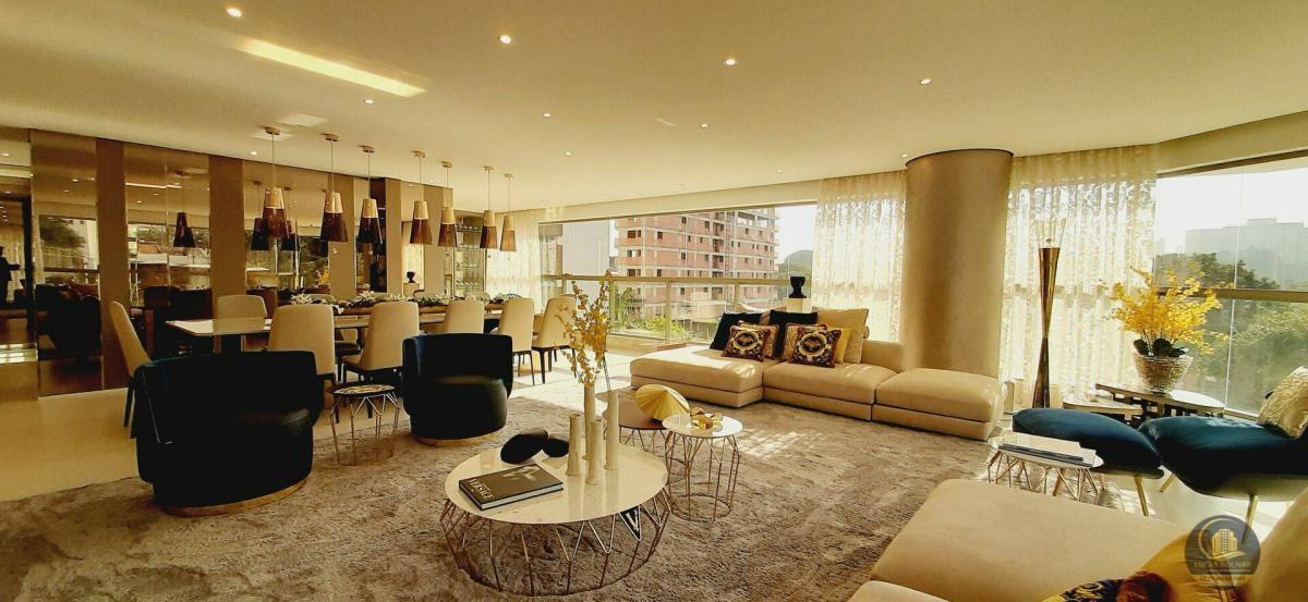 Apartamento de luxo à venda com 3 quartos, 217m² - Moema,São Paulo