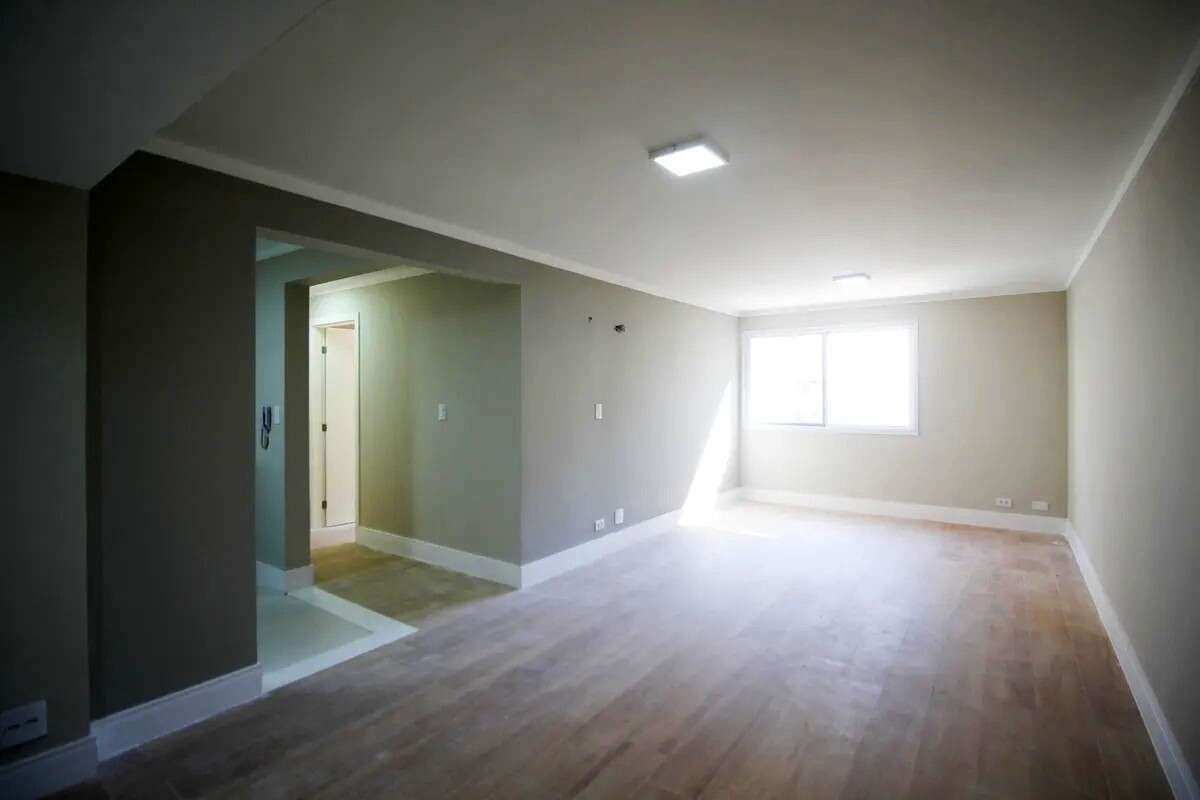  - Apto Reformado 100m² Itaim Bibi | 2 Dorms ( 1 Suíte), Office, 1 Vaga